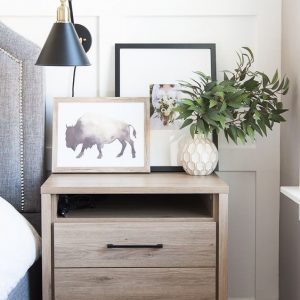 Tab đầu giường hiện đại TDG007